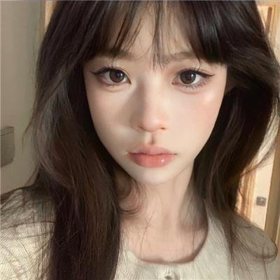 蕾哈娜内衣秀4